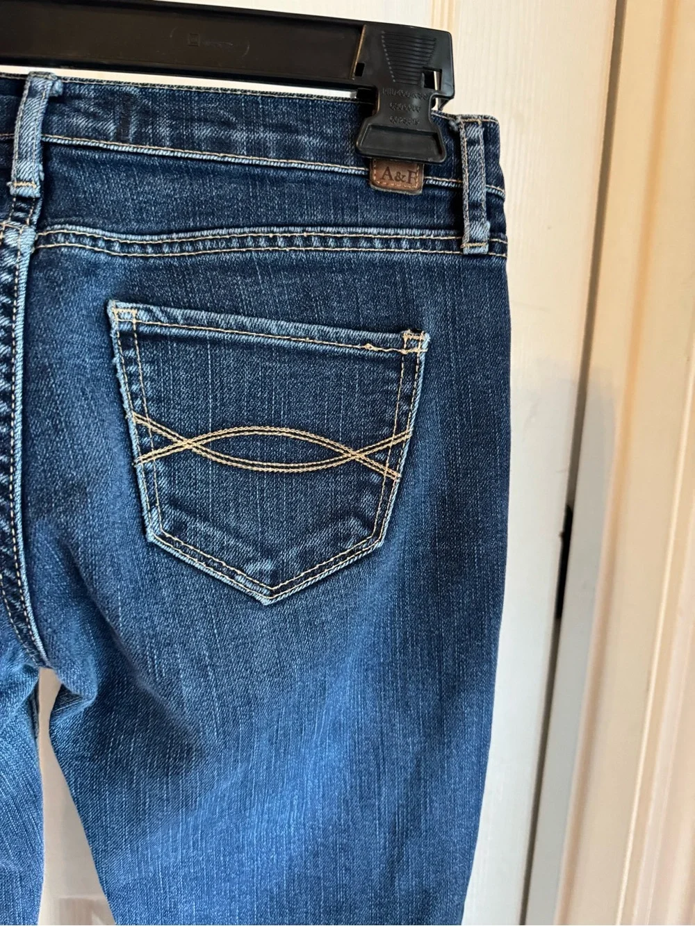 Abercrombie & Fitch Low-Rise Skinny Jeans